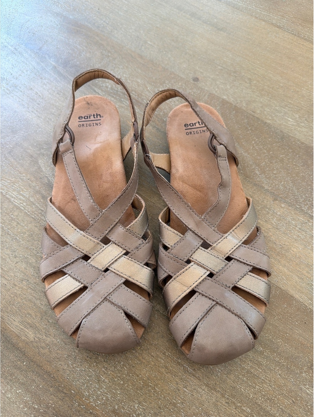 Earth Origins Belder Berri Sandals Taupe Size 9N Comfort Strappy Casual